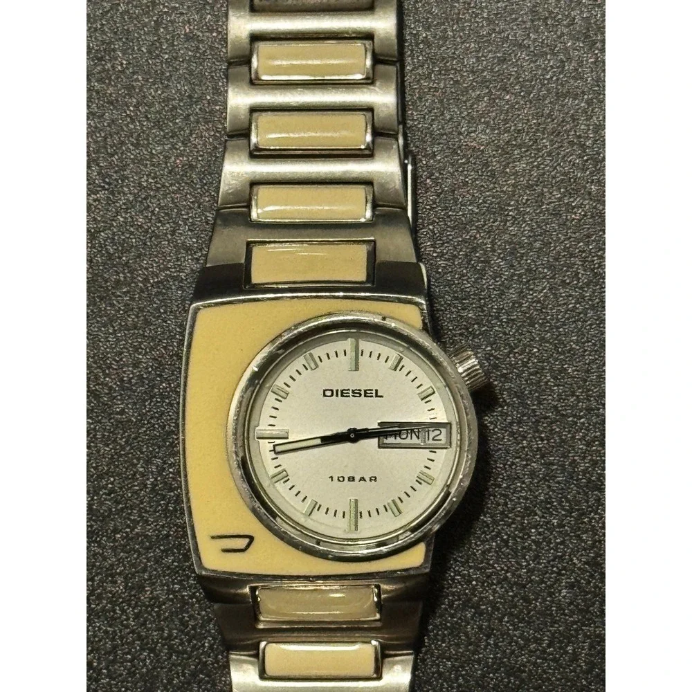 Mens Vintage‎ Diesel DZ4067 Stainless Steel Watch White Steel 10 Bar Y2K Retro